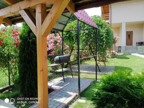 Апартаменти з двома спальнями і кухнею