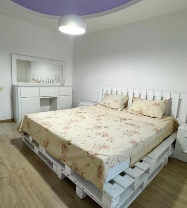 Затишна двокімнатна квартира на Вільямса