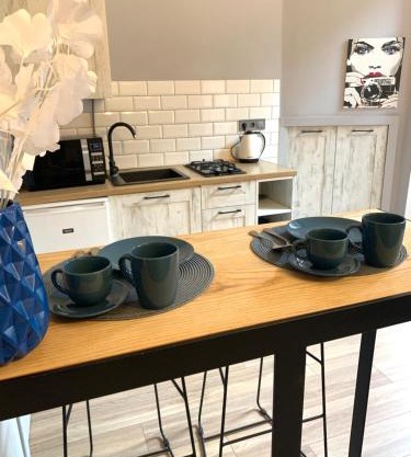 Центр. Оперний театр. Студія