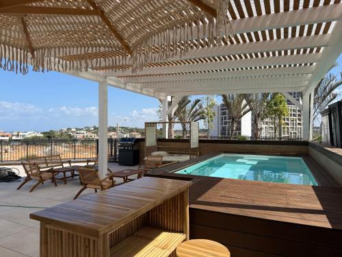 מתחם שמיים ותכלת נתניה