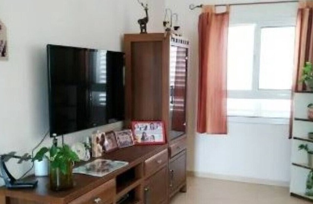 רותי מארחת בקריות חצי שעה מחיפה in Kiryat Bialik