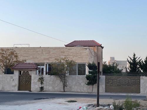 بيت منزل مستقل الايجار