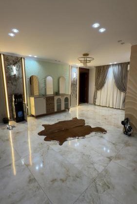 شقة بالمهندسين ديلوكس دورين أربع غرف