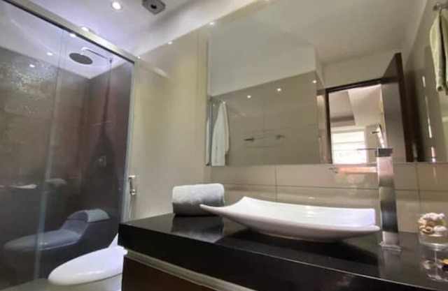 08- Luxury apartment in Equipetrol