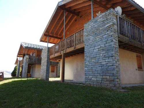 1 2 cottage that will be perfect for families with children