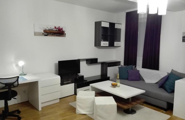 1,5 Zimmer-Apartment oder elegantes Home-office