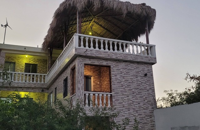 1 and 2-bed rms apt Across Juan Dolio