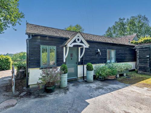 1 Bed in Lamberhurst 79180