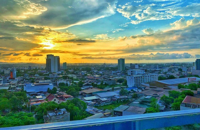 1-bed - Sleeps 4 With City View