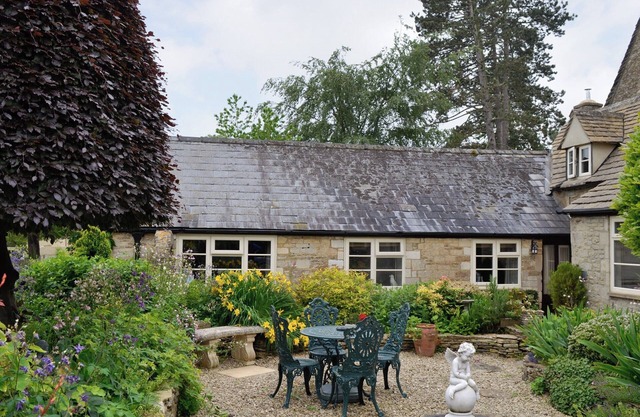 1 bedroom accommodation in Ampney Crucis, near Cirencester