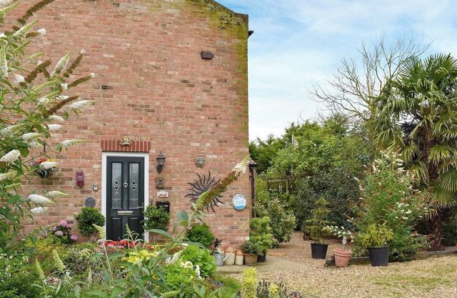 1 bedroom accommodation in Clenchwarton, near King&rsquo;s Lynn