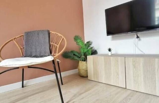 1 Bedroom Apartment in Lens
