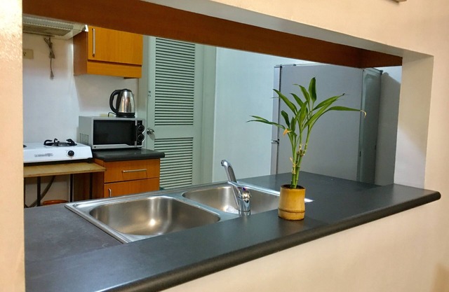 1 Bedroom Robinson’s Place Manila