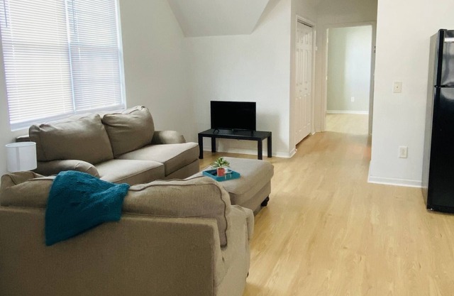 1 BR/1 BA Private/Safe Travel RNs/Corp Travel