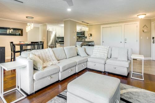 1 Mi to Millyard District Unit with Furnished Porch