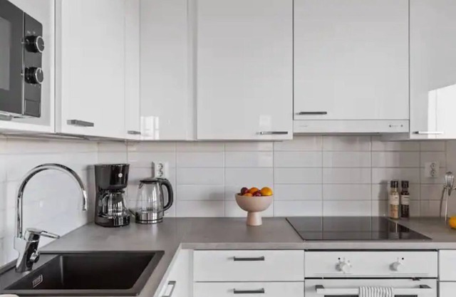 10th floor 1BR with amazing views by Finnoo metro