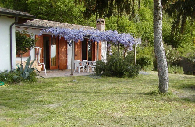 110 sm new single storey building for 6 persons, Beautiful Bolsena view