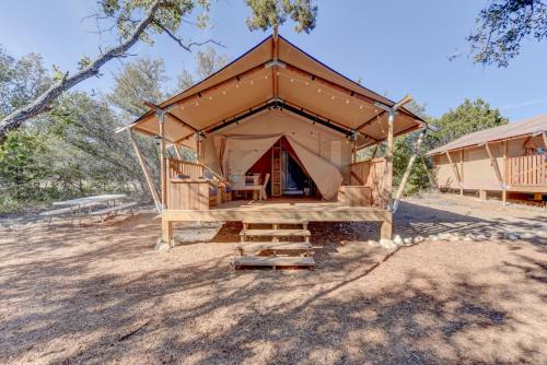 12 Fires Luxury Glamping #1