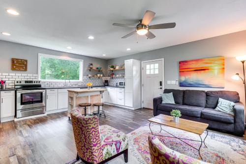 12 Mi to Dtwn Austin Guest Cottage with Pool Access
