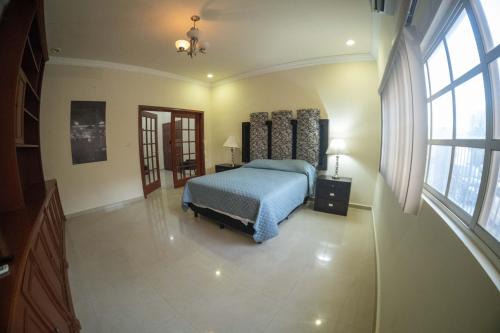 17 Large room for two people