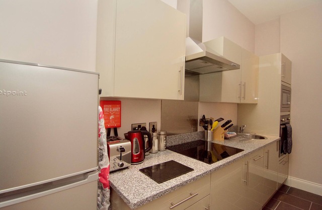 18 Luxury serviced apartments centrally located in quaint Harrogate spa town