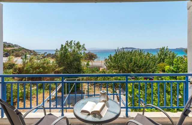 1b Kypri Seaview Perasma Studio