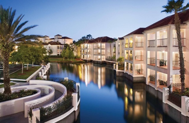 1BD/Kissimmee! - Four Miles from Disney's Magic Kingdom!