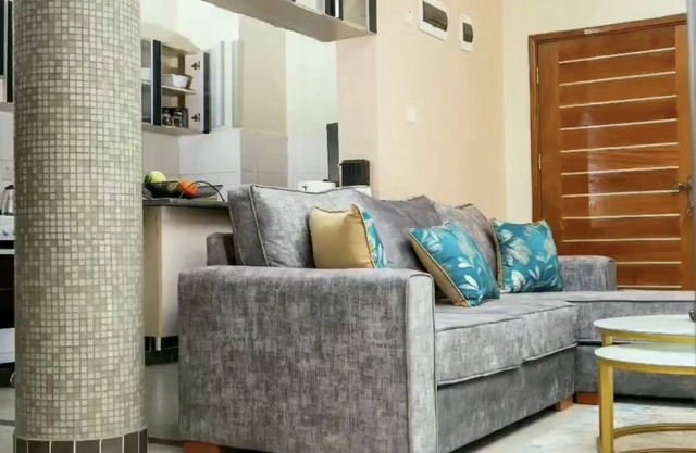 1BR with easy access to all city hotspots for Leisure or Business near to shops