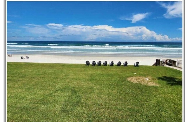 2/2.5 townhome directly on the no-drive beach in New Smyrna