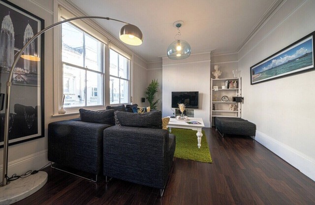 2 Bed Central Tunbridge Wells
