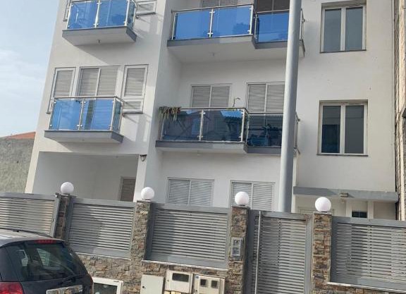 2 Bed Room Apartment - Praia