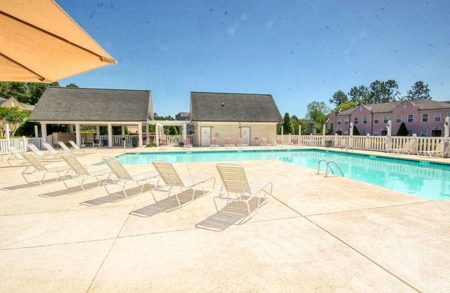 2 Bedrm/2 Bath Myrtle Beach Family Friendly Condo. Newly updated throughout!