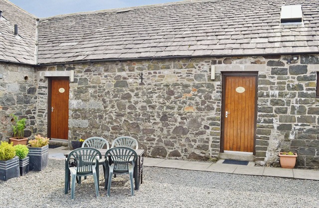 2 bedroom accommodation in Nether Barr, near Newton Stewart