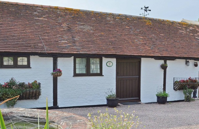 2 bedroom accommodation in Jevington