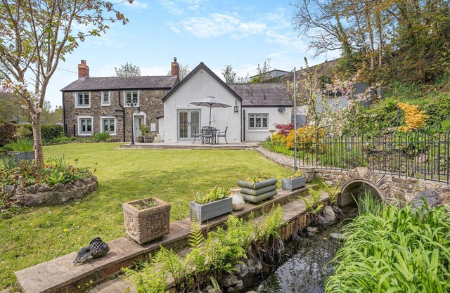 2 bedroom accommodation in Stepaside, near Saundersfoot