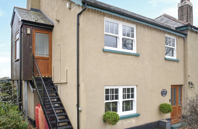 2 bedroom accommodation in Shebbear