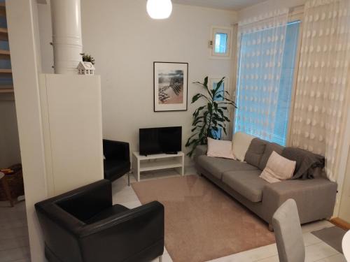 2 bedroom house in Vantaa, 15 min from airport, sauna
