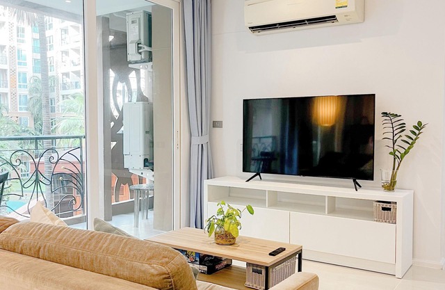2 Bedrooms Apartment Water Park Style Pool in Jomtien-Pattaya