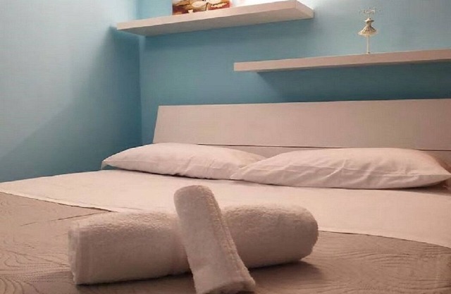 2 Bedrooms Private Vacation Home In Napoli