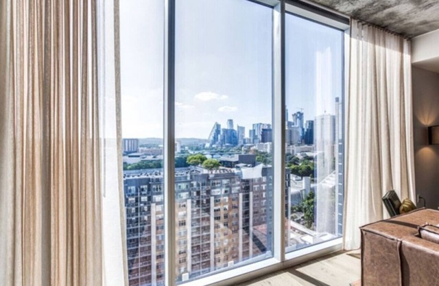 2 BR Lux Panoramic View | Rainey