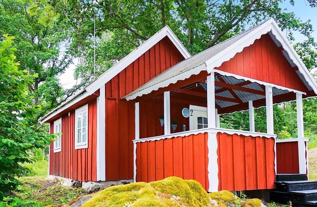 2 person holiday home in MÖNSTERÅS