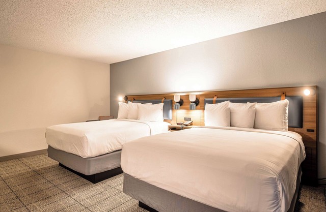 2 Pet-friendly Units w/FREE Parking, Outdoor Pool, Near Point North Park!