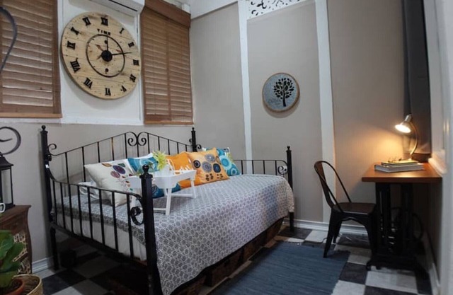 -20% Cozy Colonial 1BR Apt Queens Park Savannah