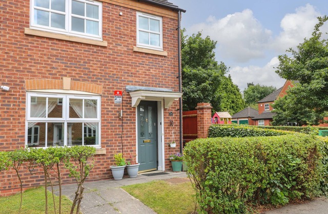24 VIA DEVANA, family friendly, character holiday cottage in Moira