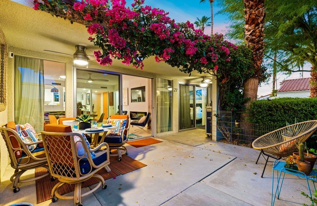 25% Off Sept 4-6 Condo Great Reviews -Pool/Hot Tub