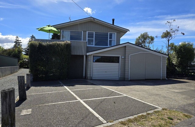 25 Rainbow Drive, Taupo
