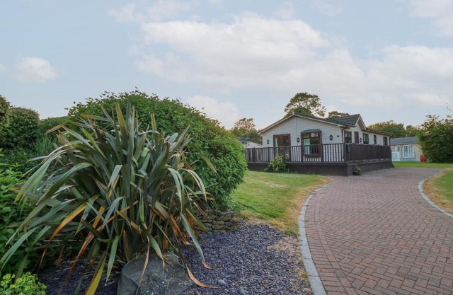 27 Brocklehurst