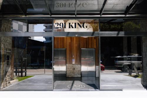 291 on King