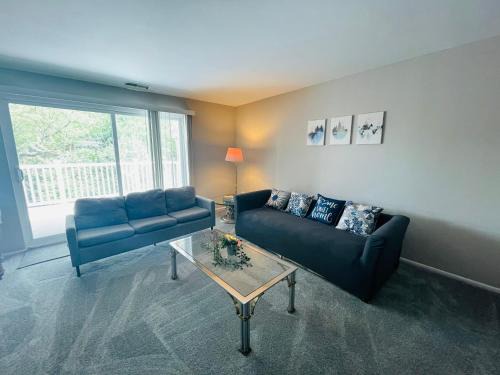 2br, 2ba Condo In The Heart Of Elkins Park