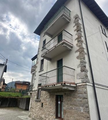 2BR Apt in Barzio!
